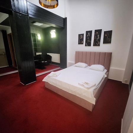 Karma Otel Bükreş Dış mekan fotoğraf