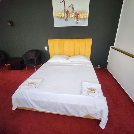 Karma Otel Bükreş Dış mekan fotoğraf